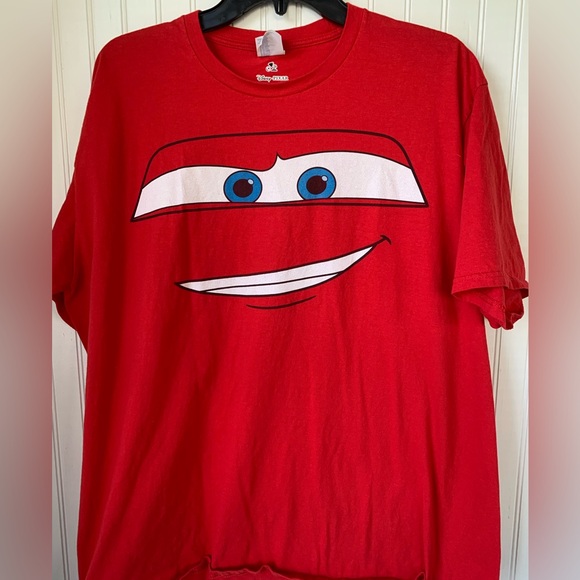Disney Pixar (XL) “CARS” Red Short Sleeve T-Shirt - Picture 2 of 5